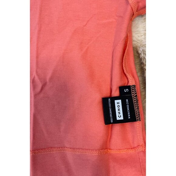 CHNGE Coral Cropped T-Shirt With White Embroidered Logo Size S, NWT - Picture 8 of 10